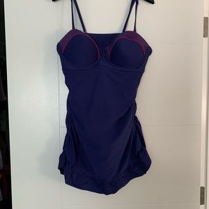 Nevy blue bathing suit